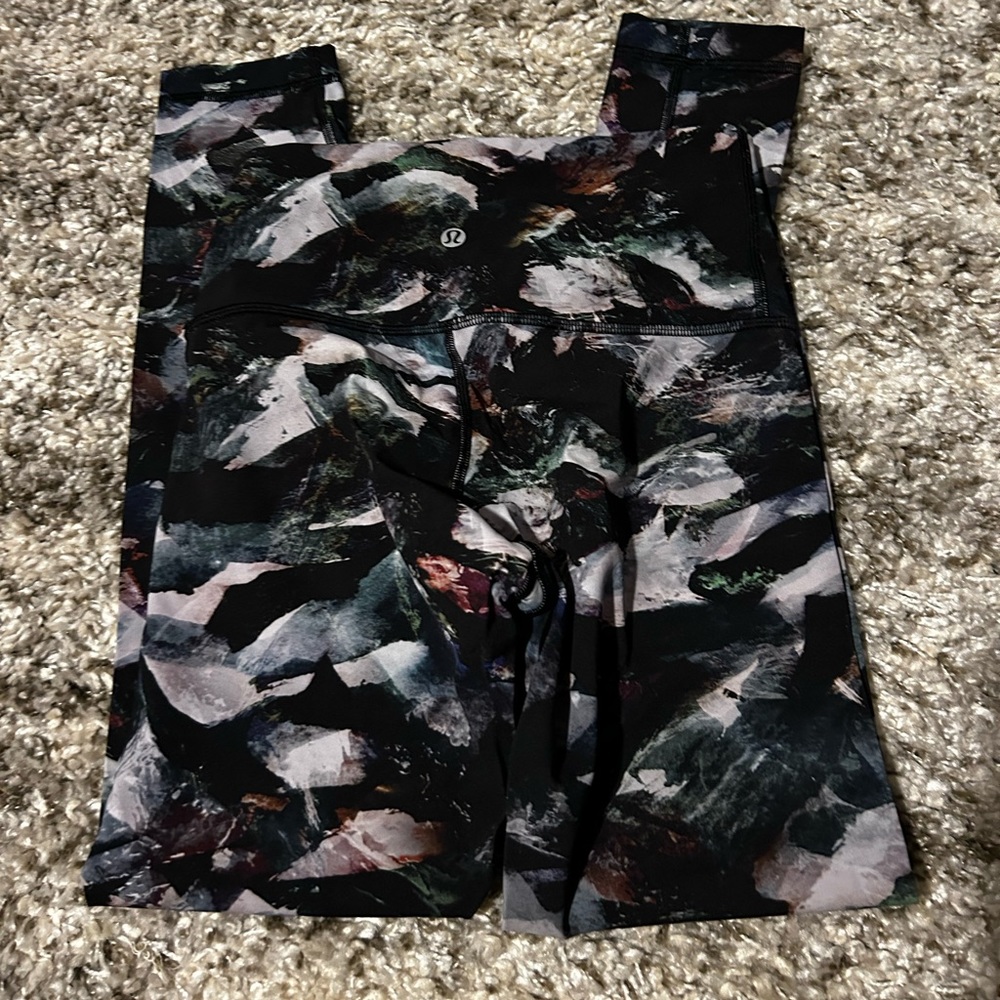 Women’s lululemon leggings